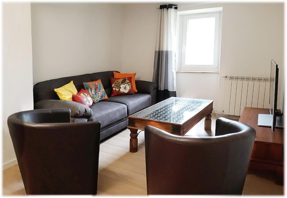 Hébergement de vacances La Maison De Berthe - Havre De Paix Dans La Campagne - Entierement Renovee Et Equipee *