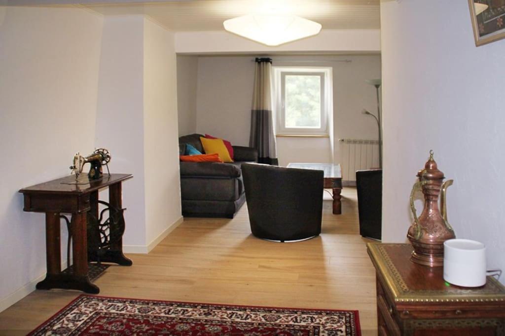 Hébergement de vacances La Maison De Berthe - Havre De Paix Dans La Campagne - Entierement Renovee Et Equipee *